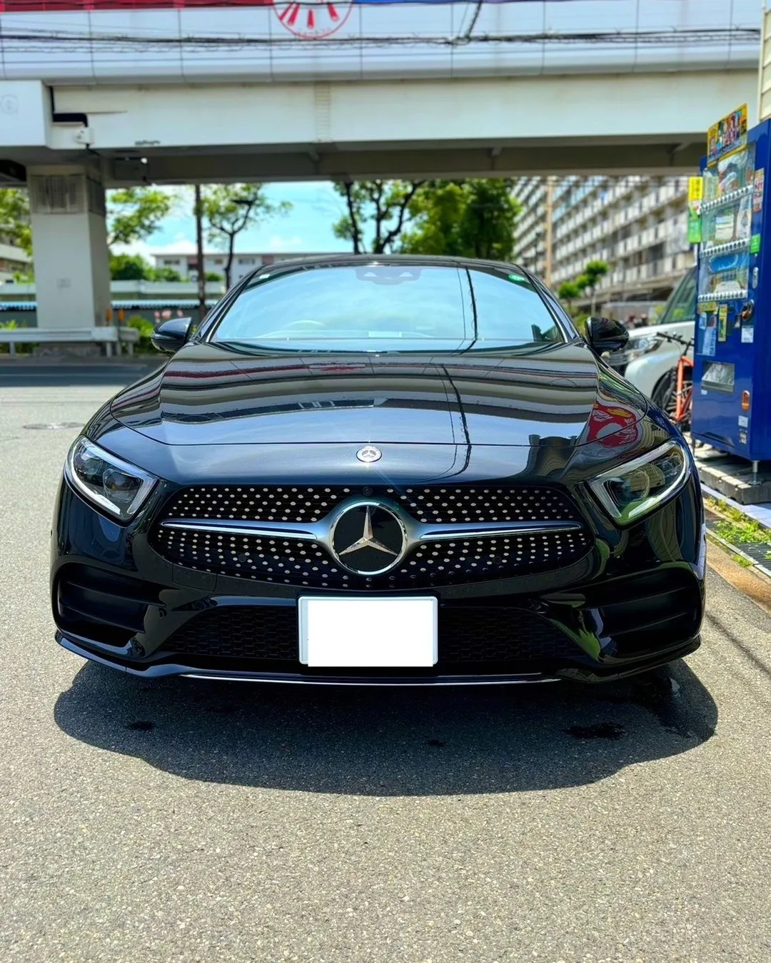 今回はメルセデスベンツのCLS😎