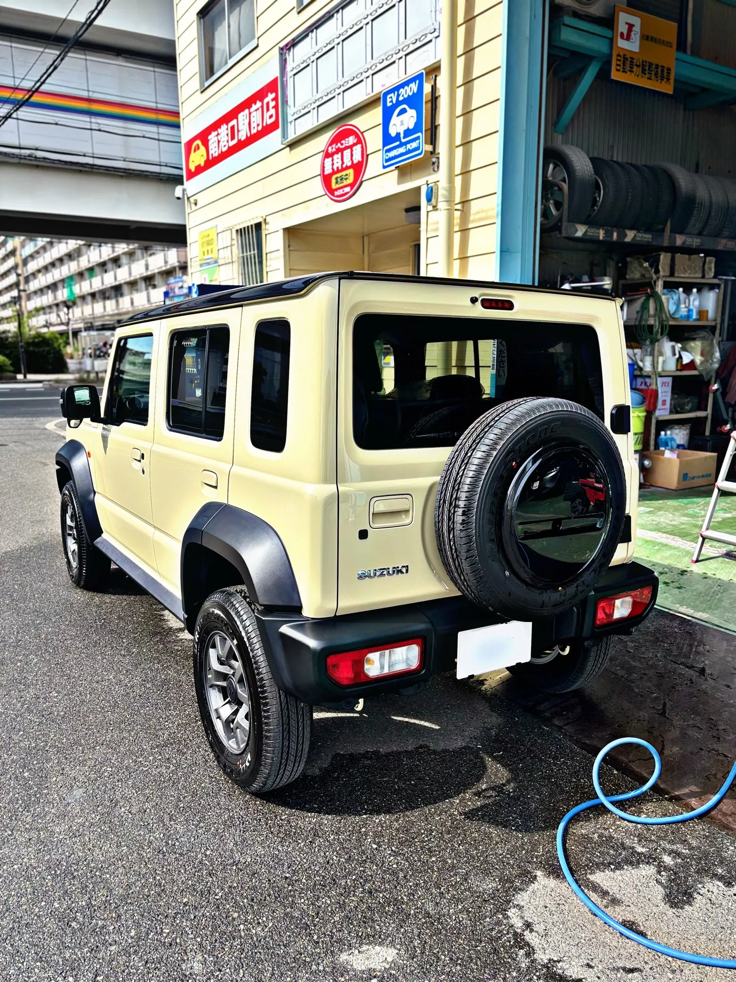 今回は待ちにまって頂いたジムニーノマドのご納車❣️